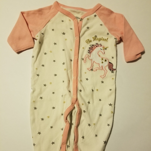 Baby Girl's Sleepers (2) Size 3-6 Months - Picture 2 of 16